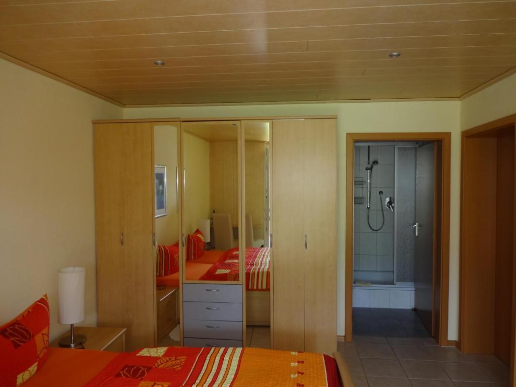 Ferienwohnung Latscha カッペル・グラーフェンハウゼン エクステリア 写真